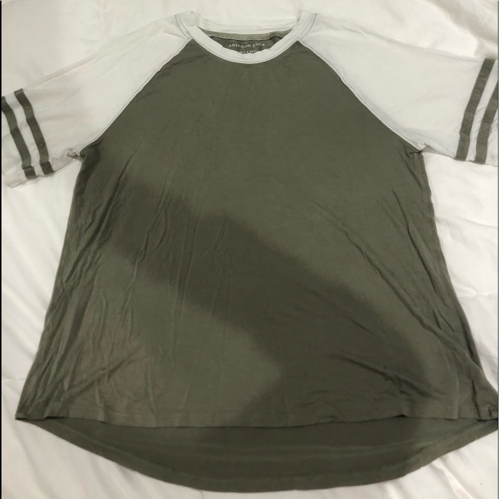 AEO soft tshirt